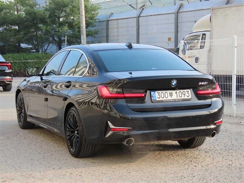 BMW 3 series - Vista 3