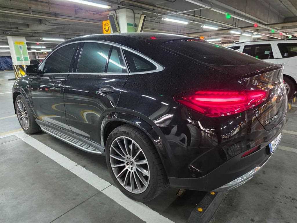 Mercedes Benz GLE Class - Vista 6