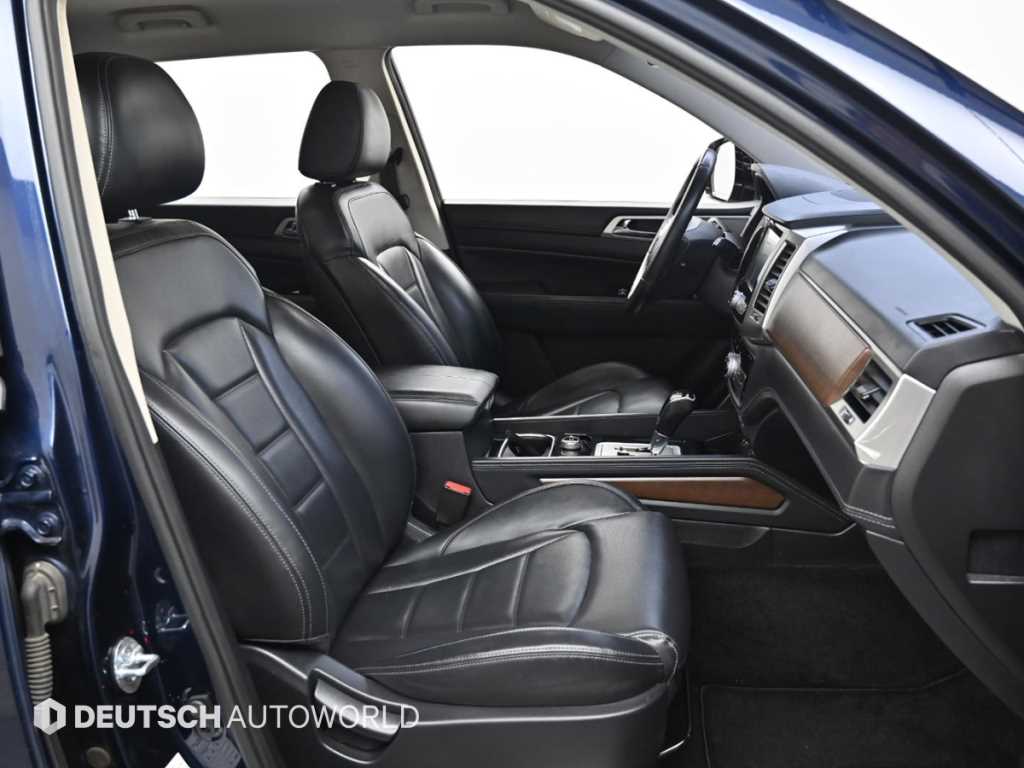 Ssangyong Rexton - Vista 10