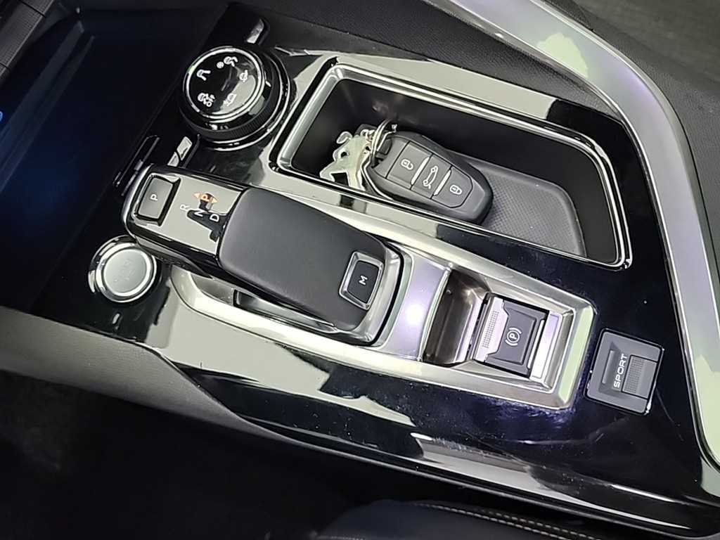 Peugeot 3008 - Vista 8