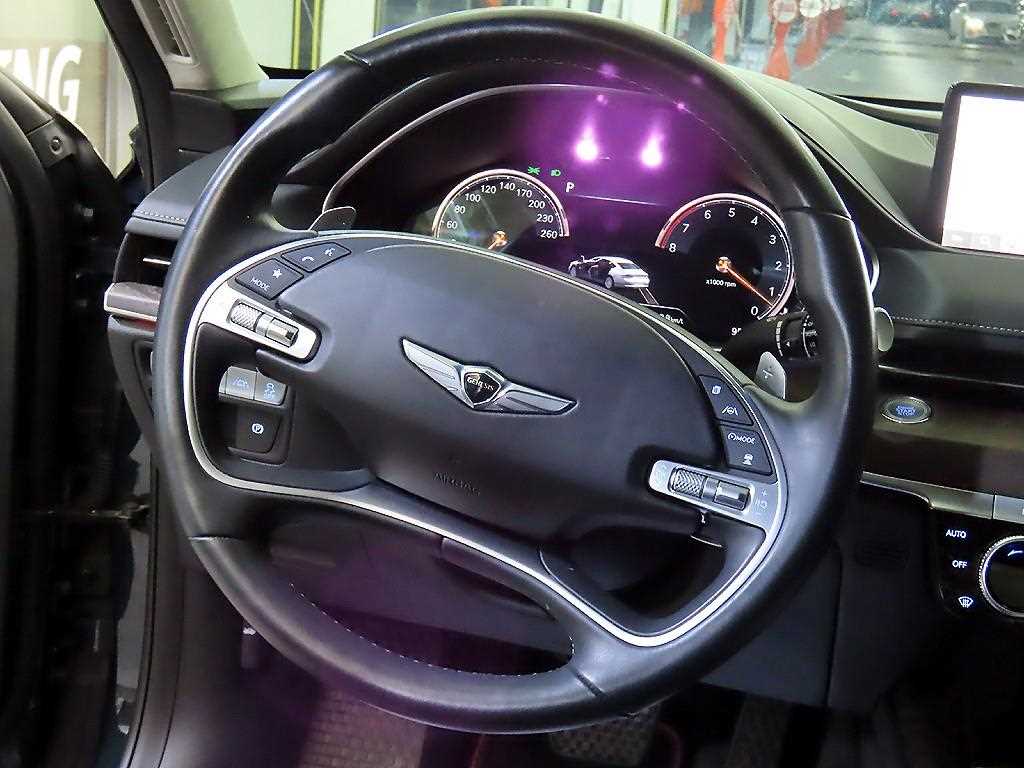 Genesis G80 - Vista 8