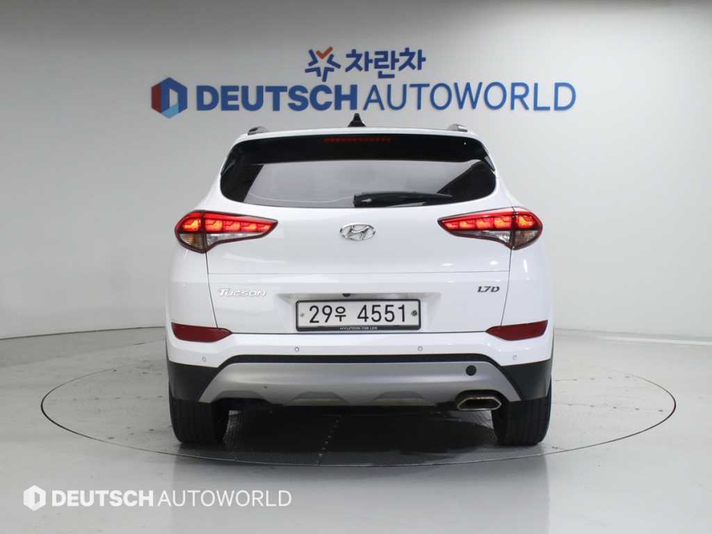 HYUNDAI Tucson - Vista 4