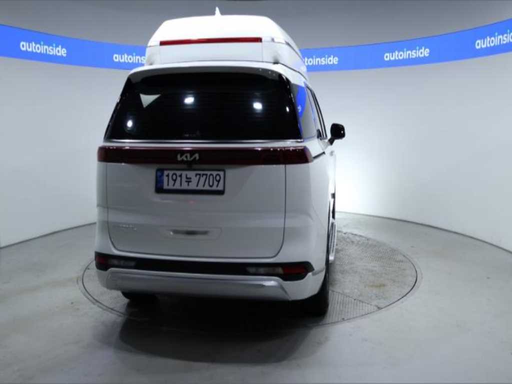 KIA Carnival - Vista 4