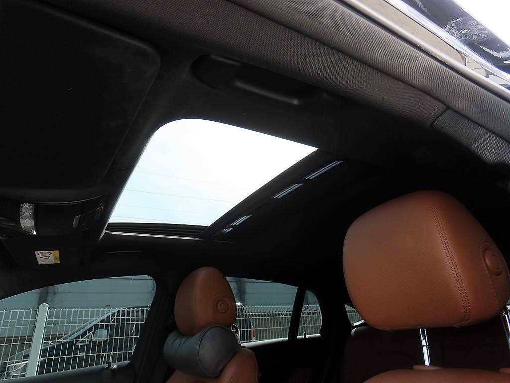 Mercedes Benz GLC Class 2021 Negro - Importación desde Corea - HF Imports Iquique - Foto 15