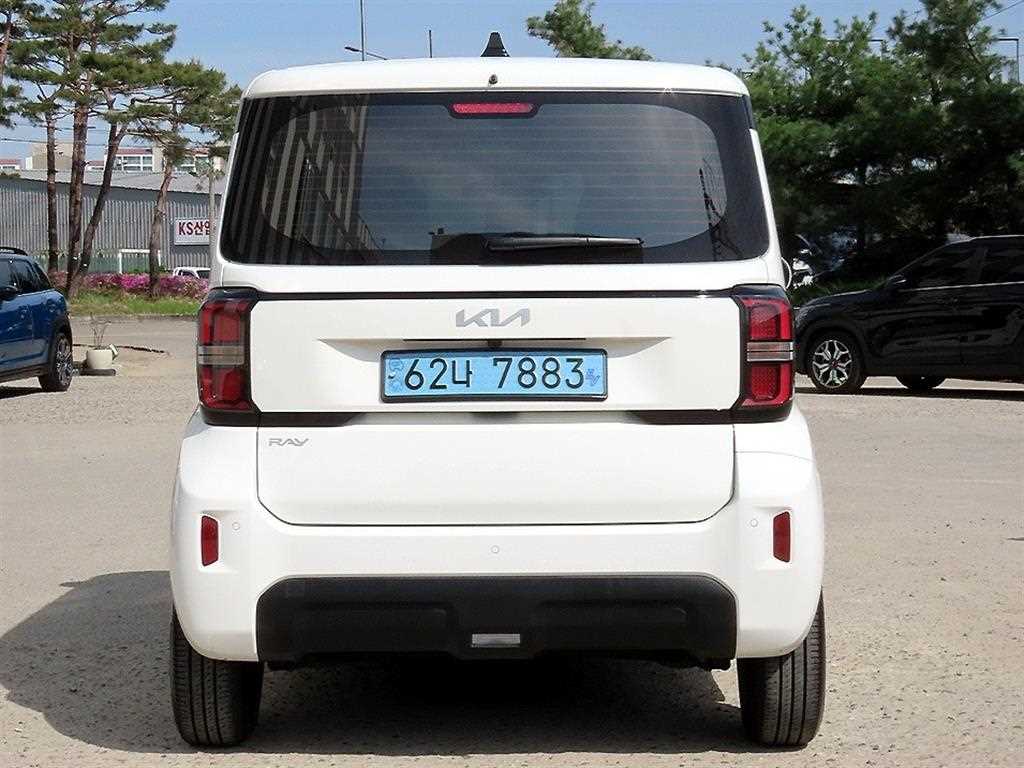 KIA Ray - Vista 4