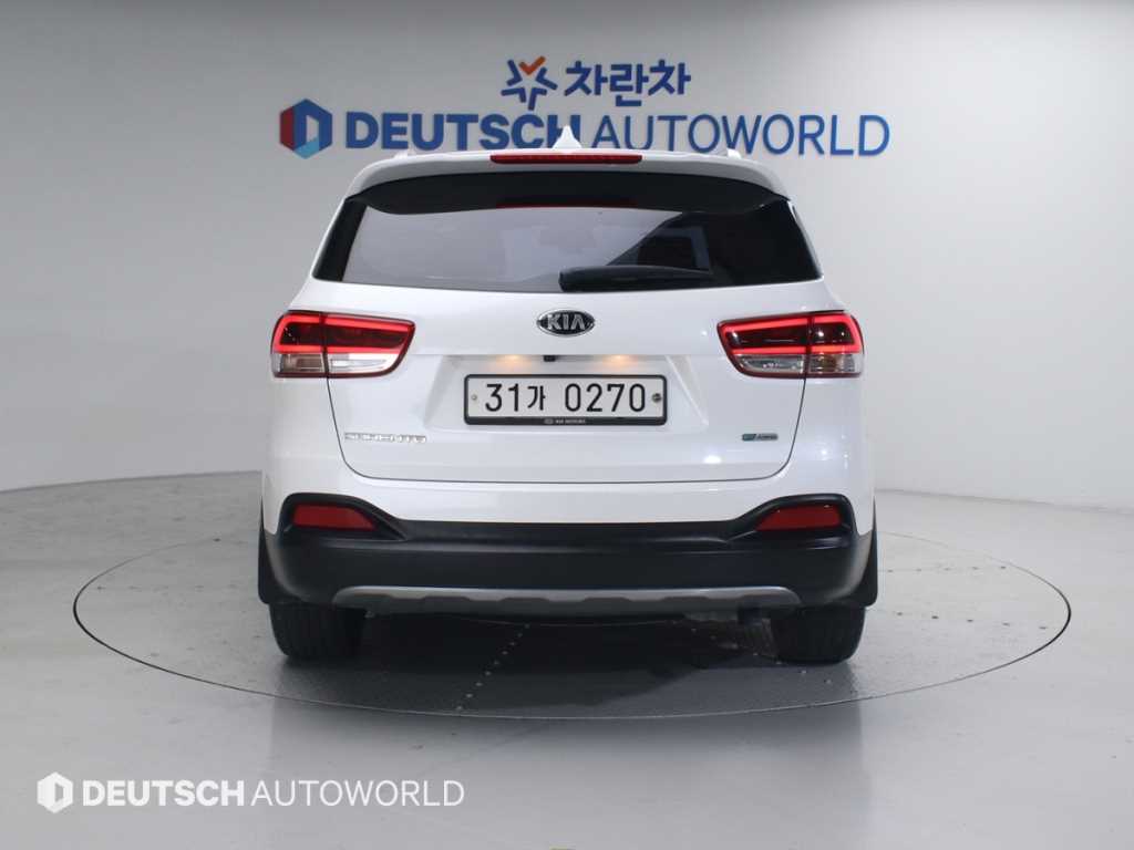 KIA Sorento - Vista 4