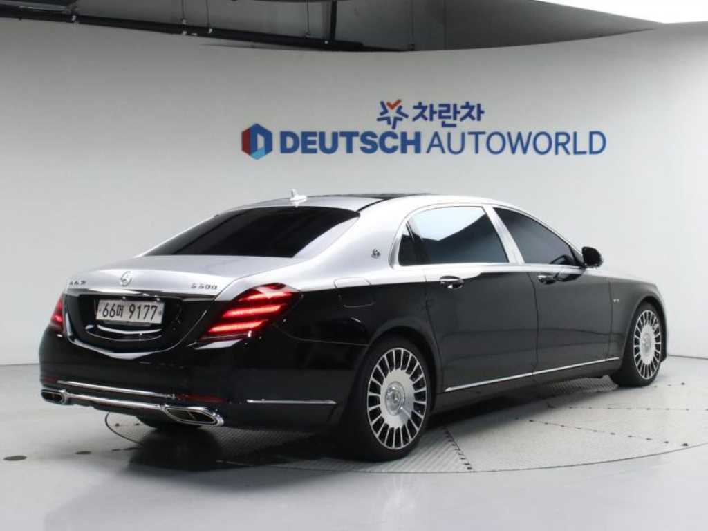 Mercedes Benz S Class - Vista 3
