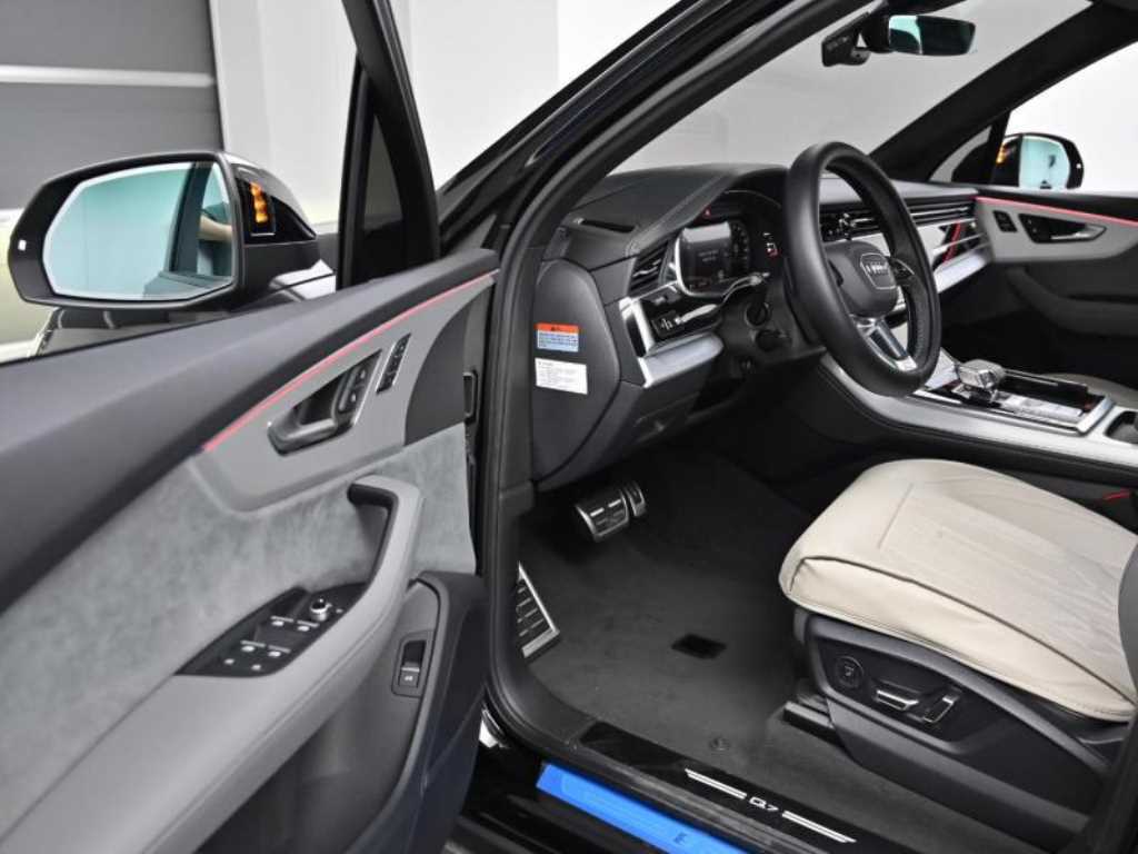 Audi Q7 - Vista 11