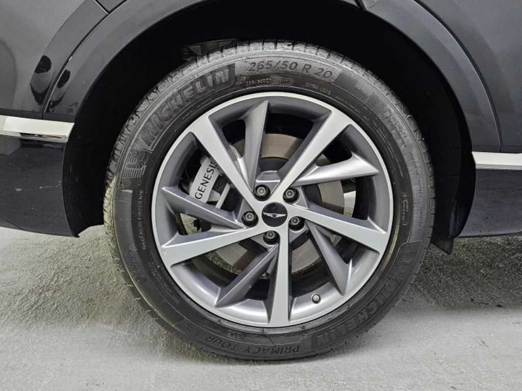 Genesis GV80 - Vista 5