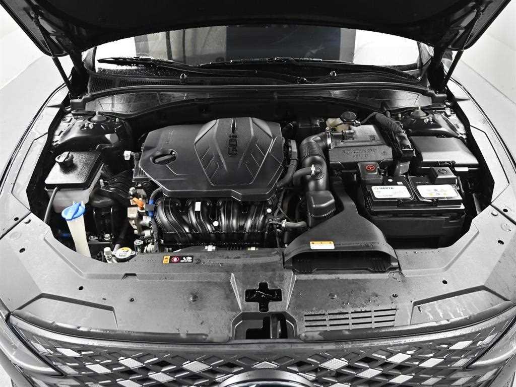 HYUNDAI Grandeur - Vista 6