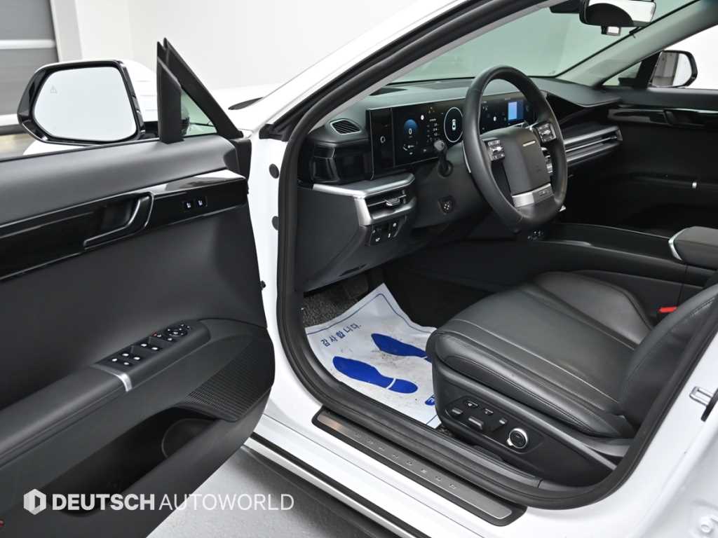 HYUNDAI Grandeur - Vista 11