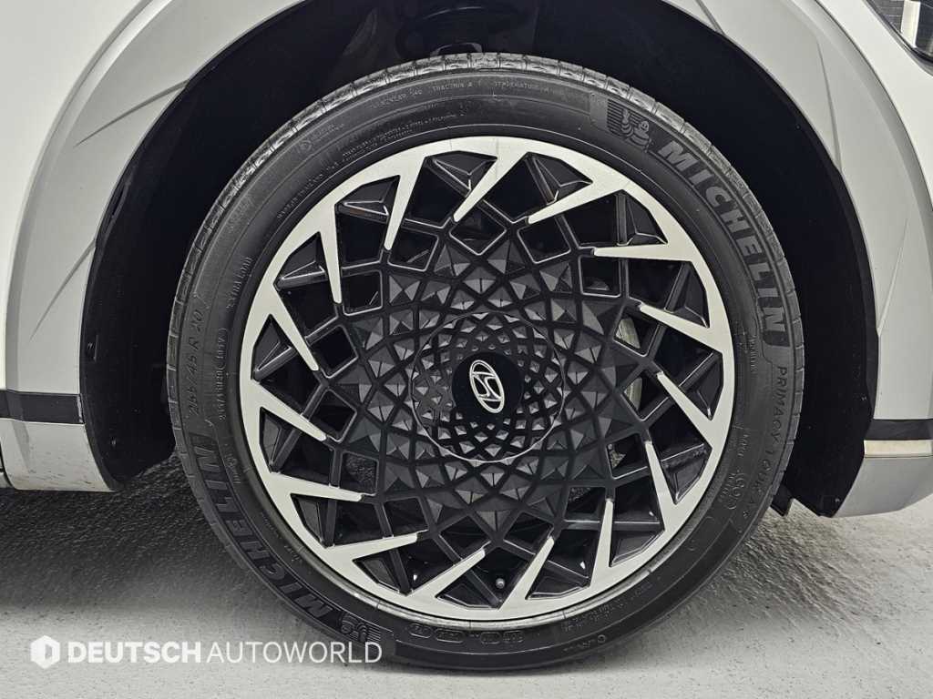 HYUNDAI Ioniq 5 - Vista 5