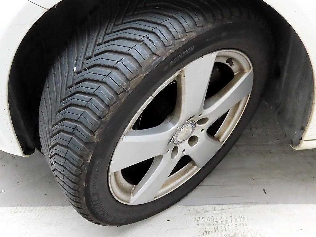 Mercedes Benz C Class 2016 Blanco - Importación desde Corea - HF Imports Iquique - Foto 19