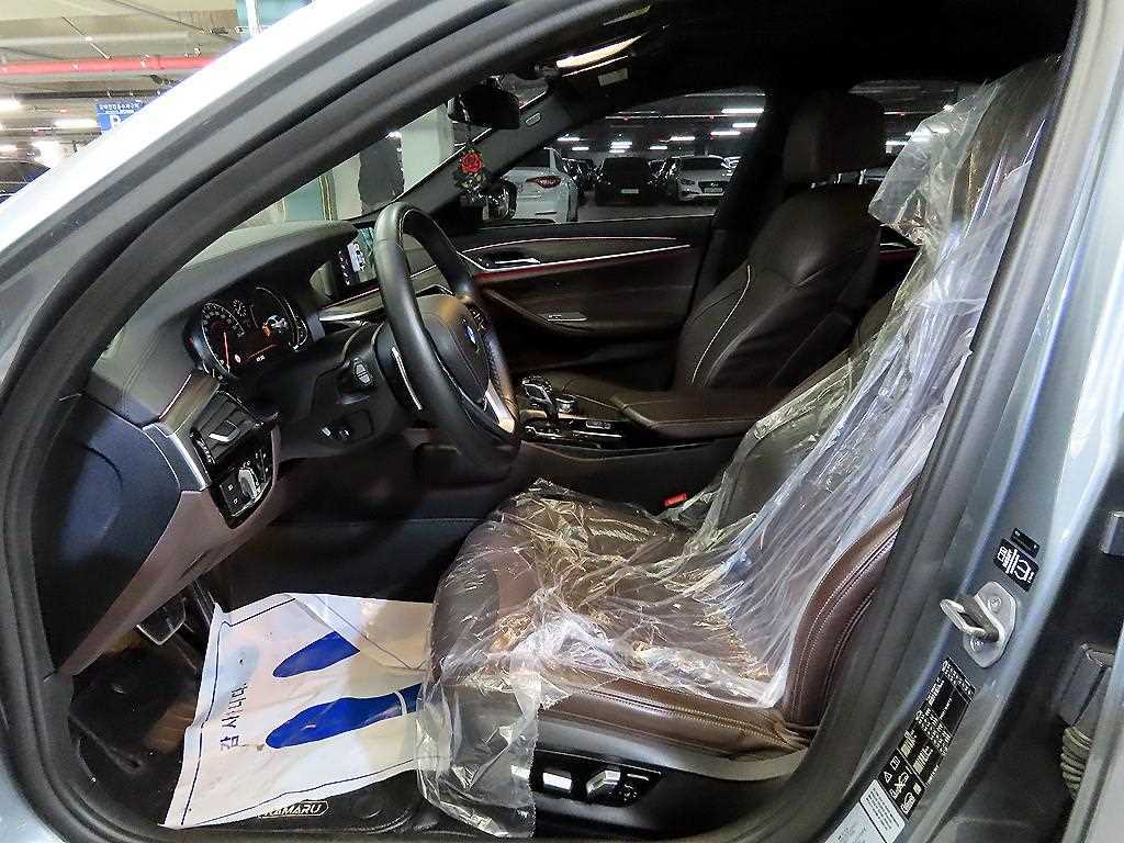 BMW 5 Series - Vista 6