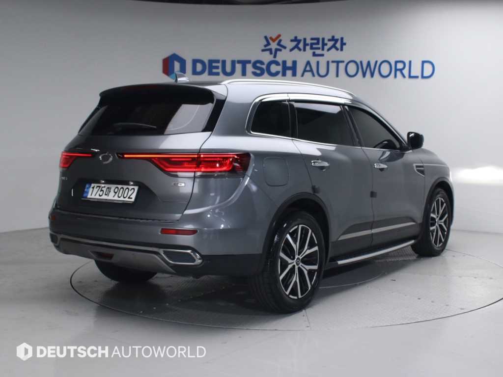 SAMSUNG QM6 - Vista 2