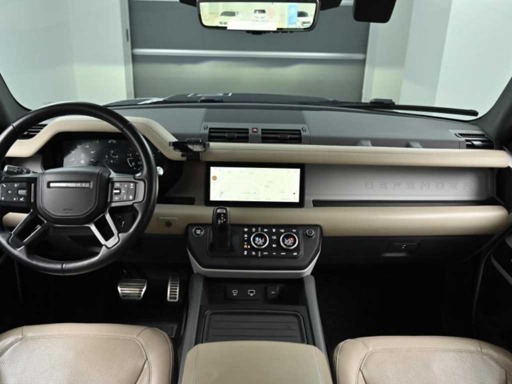 Land Rover Defender - Vista 7