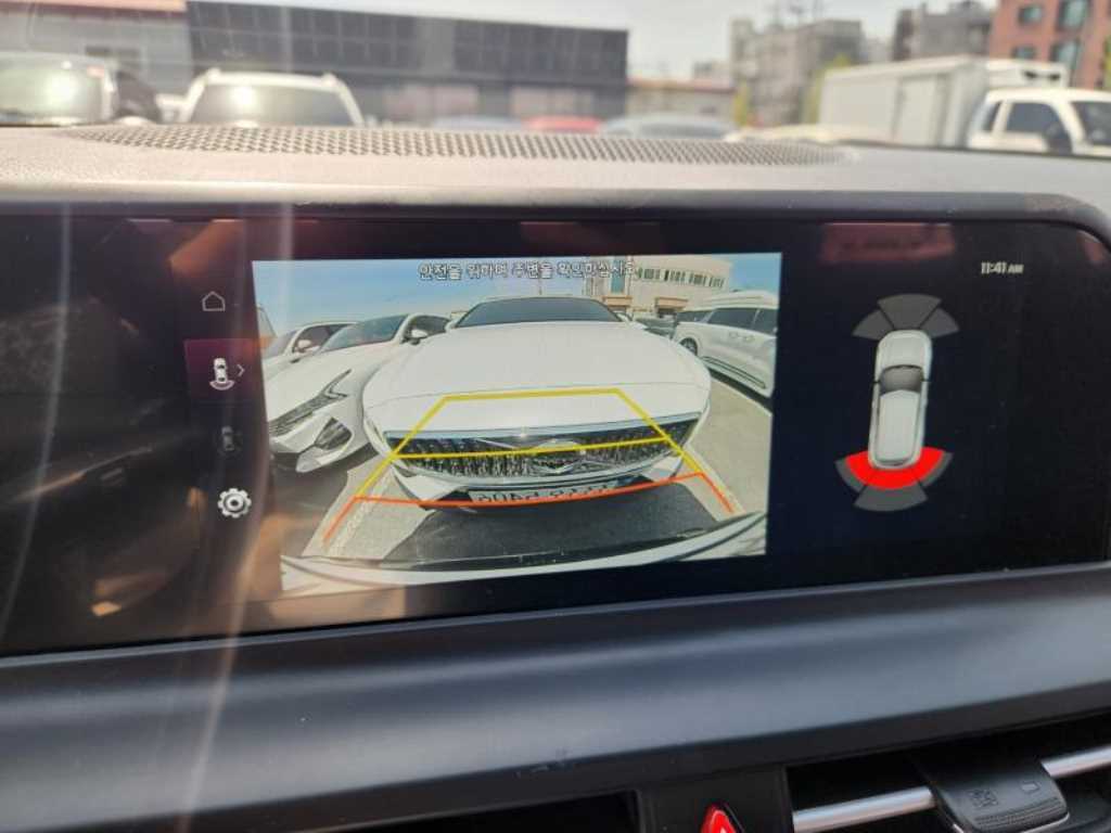 KIA Seltos - Vista 8