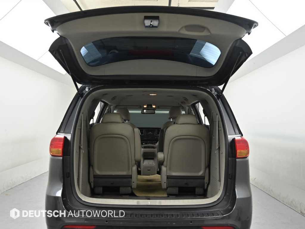 KIA Carnival 2018 Gris - Importación desde Corea - HF Imports Iquique - Foto 19