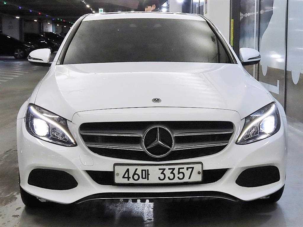 Mercedes Benz C Class - Vista 2