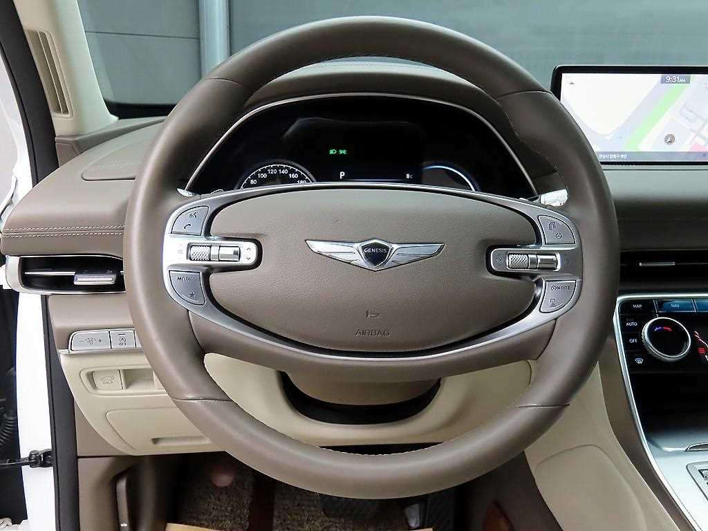 Genesis GV80 - Vista 9