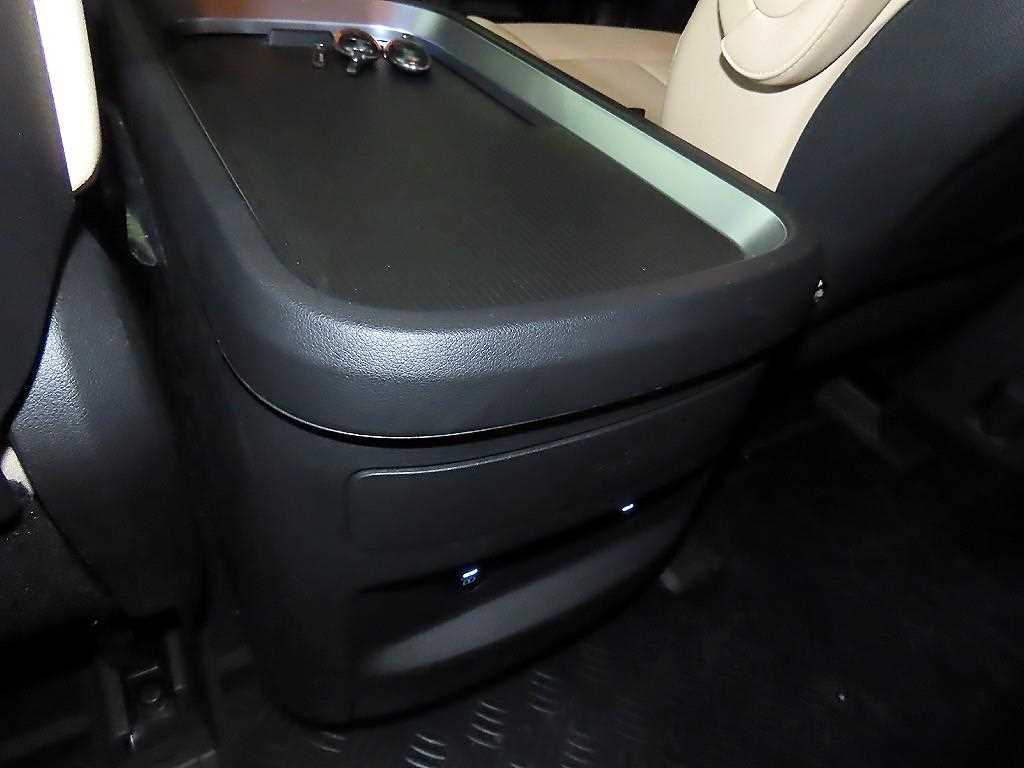 HYUNDAI Staria 2025 - Importación desde Corea - HF Imports Iquique - Foto 16