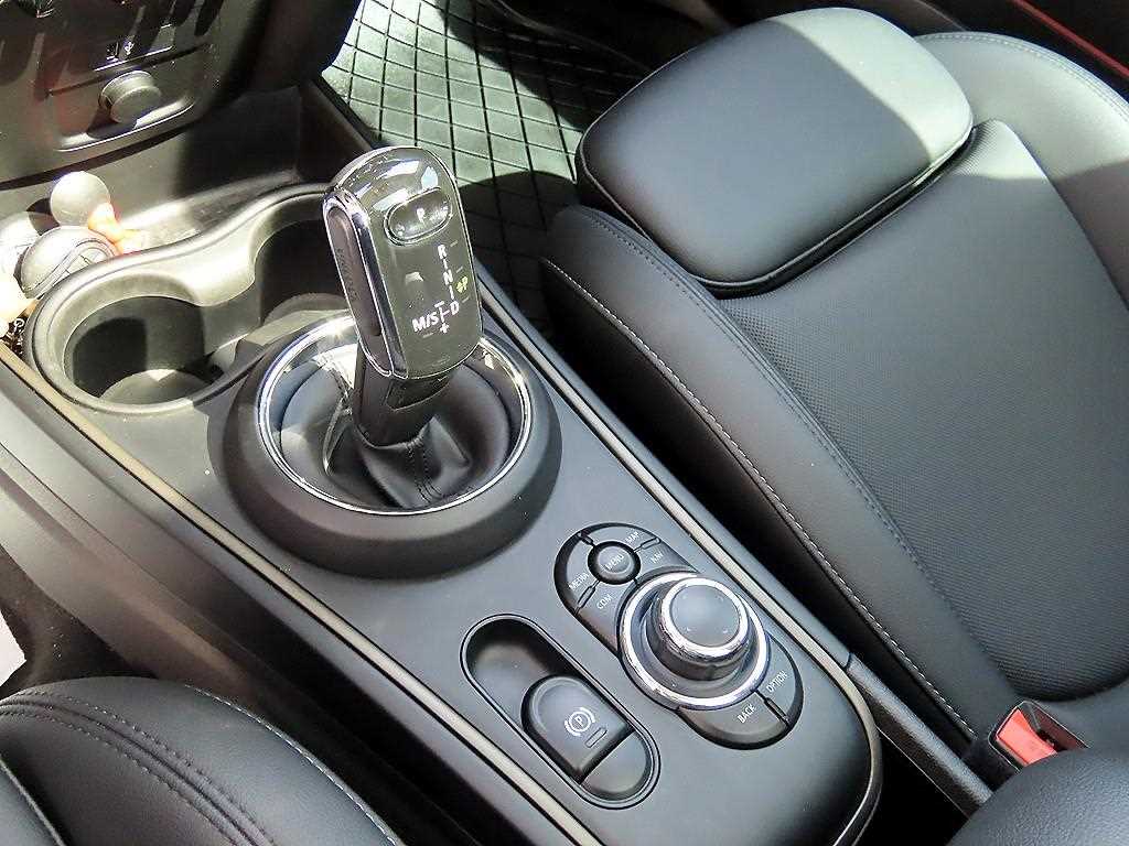 Mini Countryman - Vista 11
