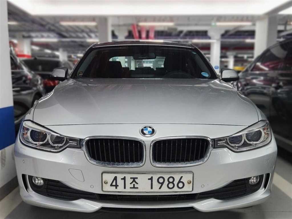 BMW 3 series 2012 Plateado - Importación desde Corea - HF Imports Iquique - Foto 1