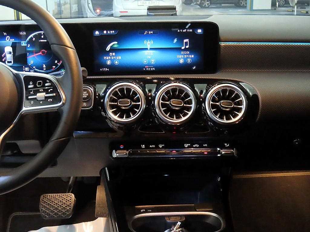 Mercedes Benz A Class - Vista 11