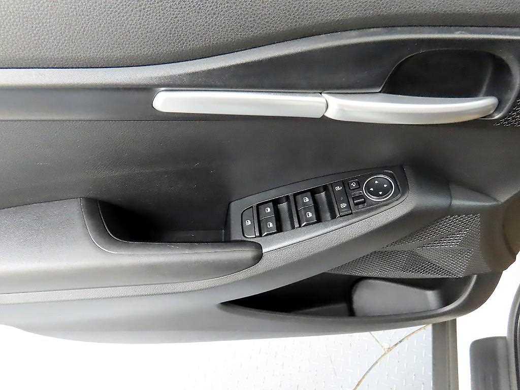 KIA Seltos - Vista 11