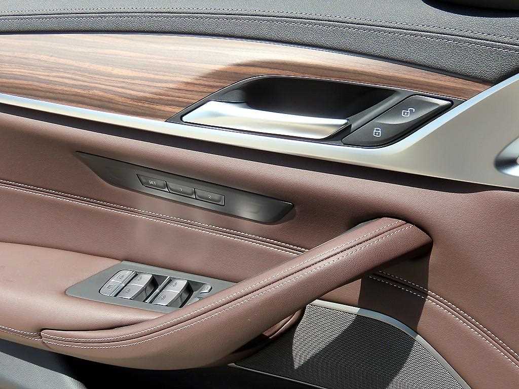 BMW 5 Series - Vista 12