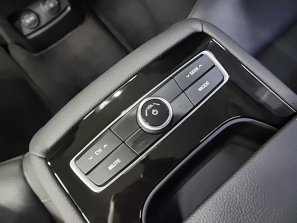 KIA K7 2019 Negro - Importación desde Corea - HF Imports Iquique - Foto 15