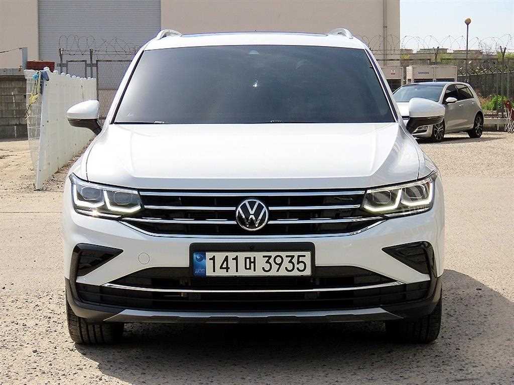 Volkswagen Tiguan - Vista 2