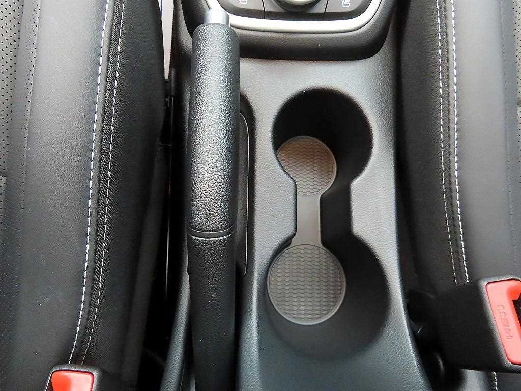 HYUNDAI Venue - Vista 12