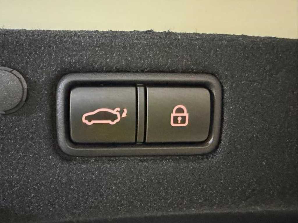 HYUNDAI Grandeur 2020 Blanco - Importación desde Corea - HF Imports Iquique - Foto 17