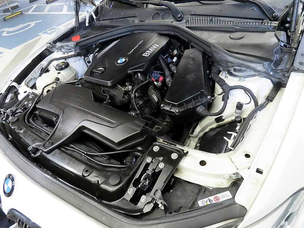 BMW 1 series 2016 Blanco - Importación desde Corea - HF Imports Iquique - Foto 19