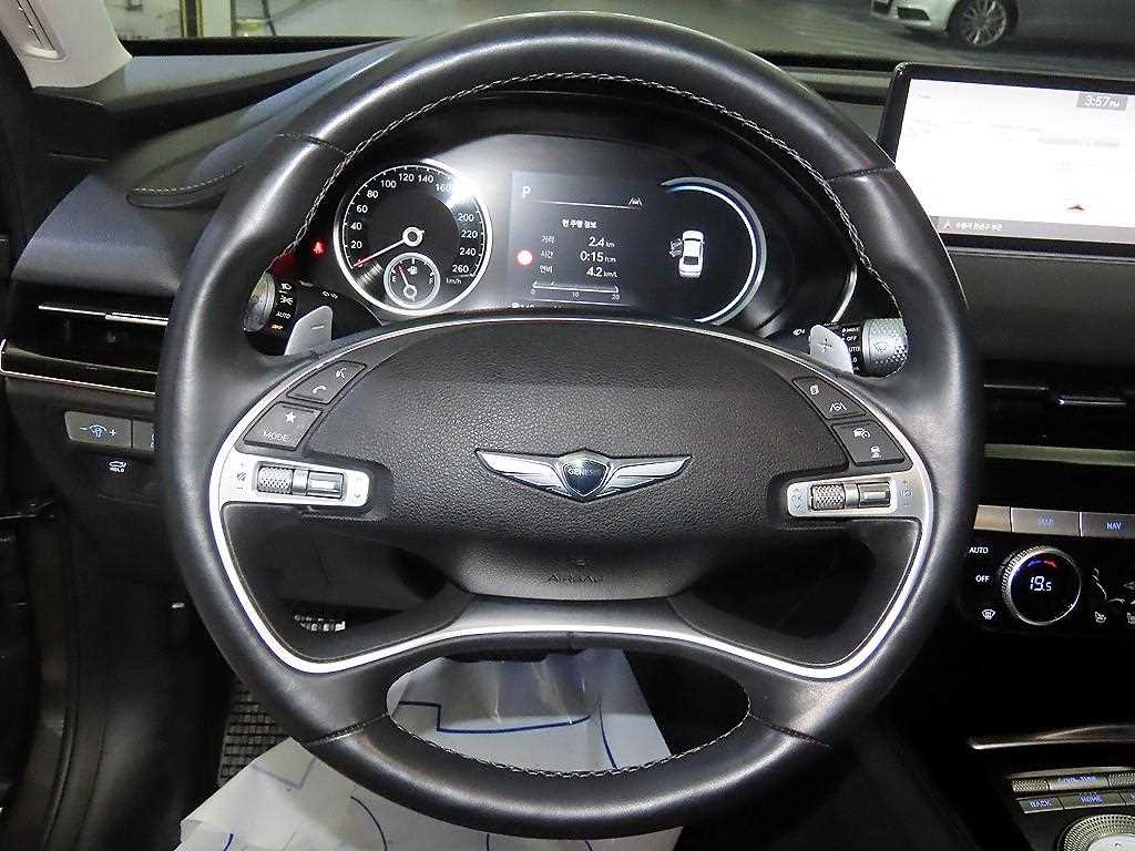 Genesis G80 - Vista 8