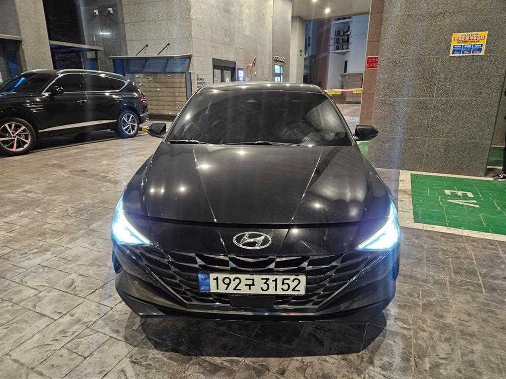 HYUNDAI Avante 2021 Negro - Importación desde Corea - HF Imports Iquique - Foto 1