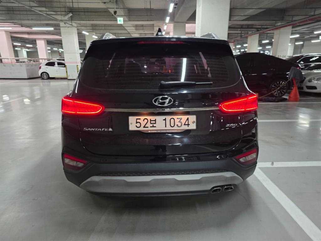HYUNDAI Santa Fe - Vista 4