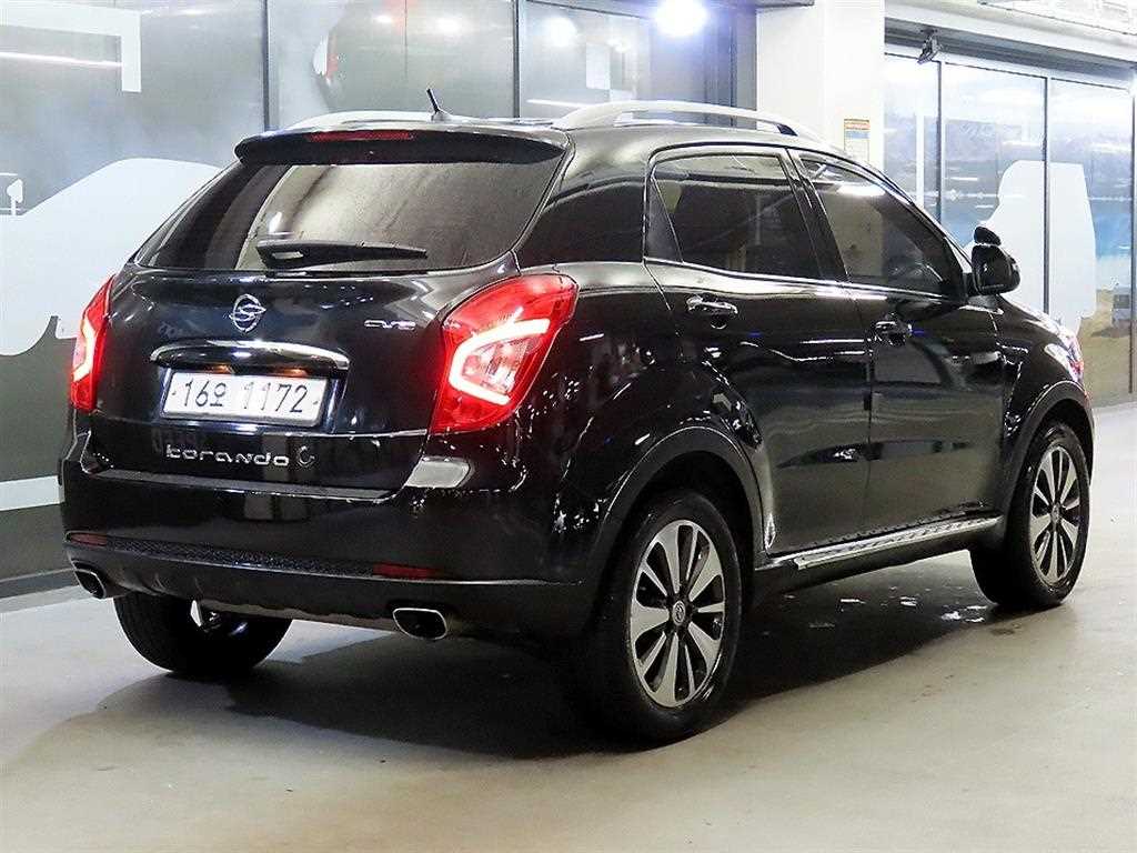 Ssangyong Korando - Vista 4