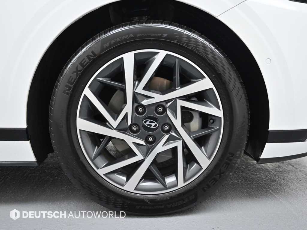 HYUNDAI Grandeur - Vista 5