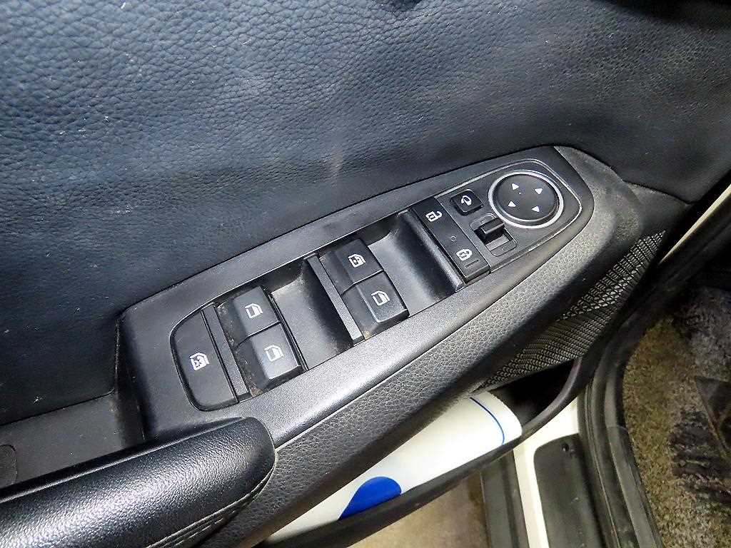 KIA Seltos 2021 Blanco - Importación desde Corea - HF Imports Iquique - Foto 13