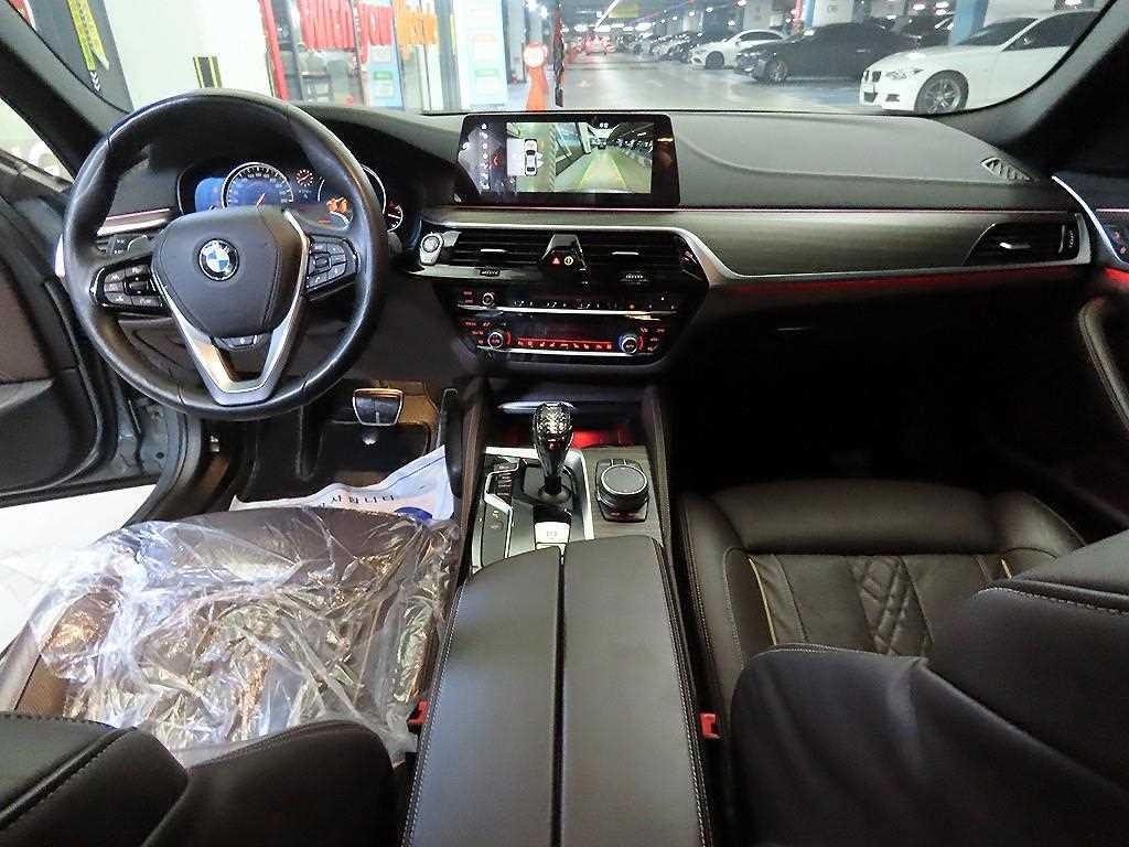 BMW 5 Series - Vista 10