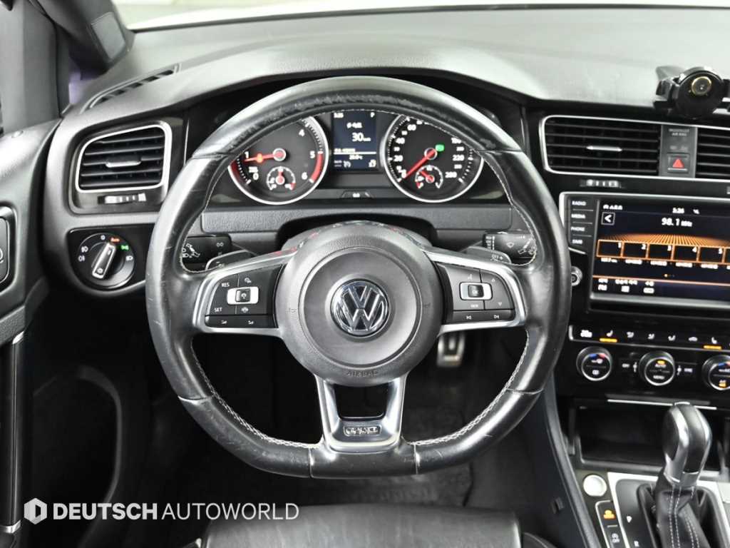 Volkswagen Golf 2015 Blanco - Importación desde Corea - HF Imports Iquique - Foto 13