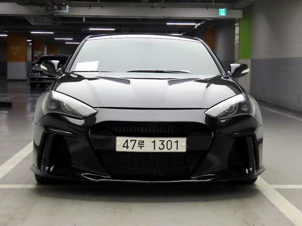 HYUNDAI Genesis 2012 Negro - Importación desde Corea - HF Imports Iquique - Foto 1