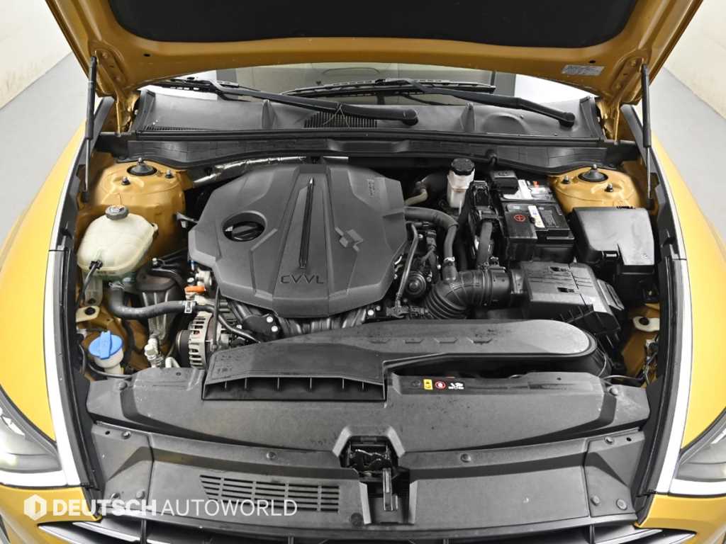 HYUNDAI Sonata - Vista 6