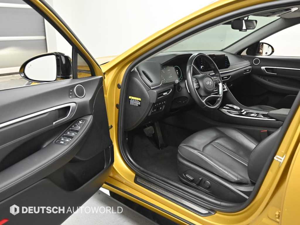 HYUNDAI Sonata - Vista 11