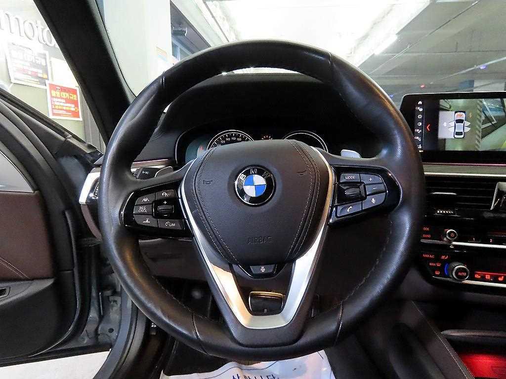 BMW 5 Series - Vista 8