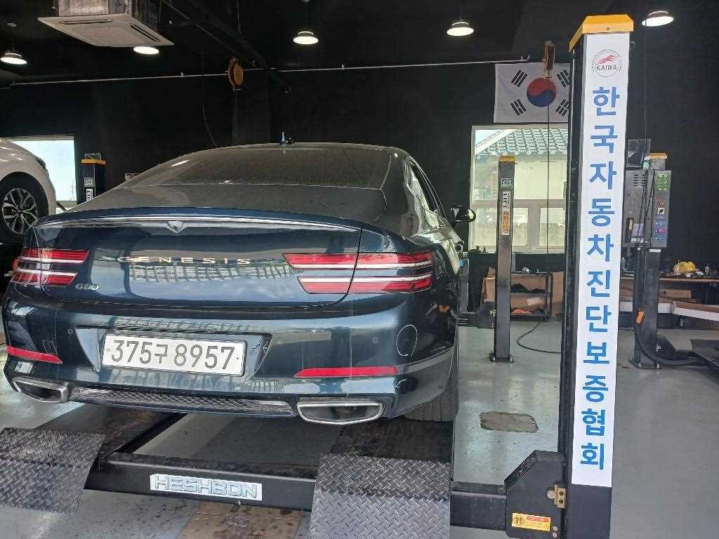 Genesis G80 - Vista 2