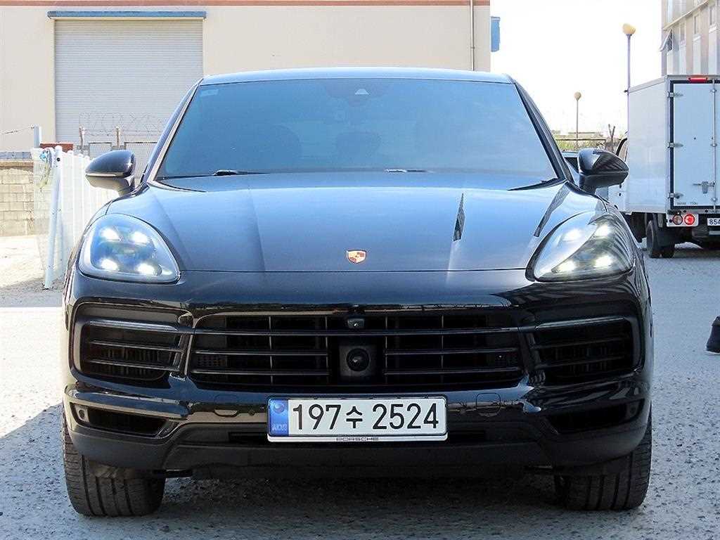 Porsche Cayenne 2021 Negro - Importación desde Corea - HF Imports Iquique - Foto 1