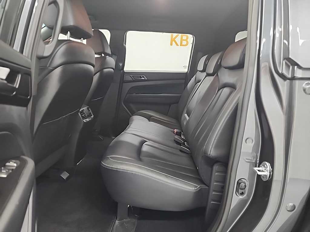 Ssangyong Rexton - Vista 12